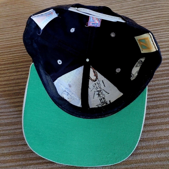 Vintage Oakland Raiders Snapback - Picture 6 of 8